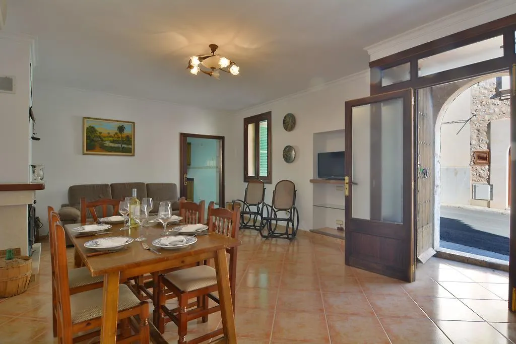 Βίλα Mallorca Town House With Terrace Algaida  Ισπανία